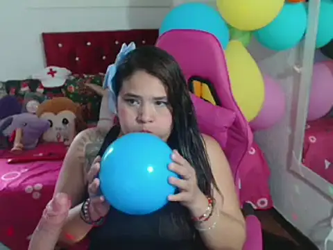 rous-kinky online show from November 2025 03:34:01 PM