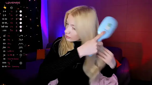 Snapshot of AnyaTaylor_ chatting on February 2026 02:33:01 AM AnyaTaylor online show from February 2026 02:33:01 AM