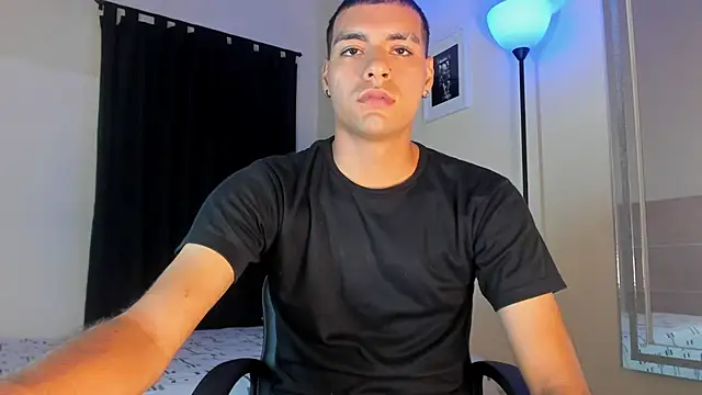 Snapshot of TeamPorn_19 chatting on October 2025 03:43:02 AM TeamPorn 19 online show from October 2025 03:43:02 AM