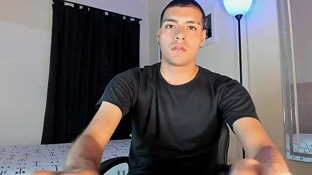 Snapshot of TeamPorn_19 chatting on October 2025 07:04:02 PM TeamPorn 19 online show from October 2025 07:04:02 PM