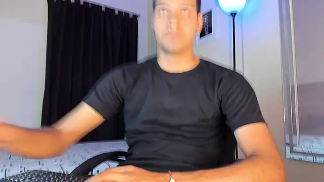 Snapshot of TeamPorn_19 chatting on November 2025 10:42:02 PM TeamPorn 19 online show from November 2025 10:42:02 PM