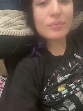 Snapshot of kendrafarq chatting on April 2026 07:04:02 PM kendrafarq online show from April 2026 07:04:02 PM