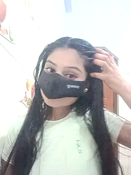 Snapshot of Hot-Soniya733 chatting on November 2025 07:04:02 PM Hot-Soniya733 online show from November 2025 07:04:02 PM