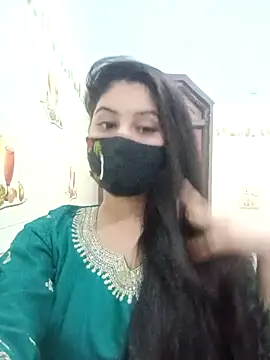 Snapshot of Hot-Soniya733 chatting on December 2025 07:07:01 PM Hot-Soniya733 online show from December 2025 07:07:01 PM