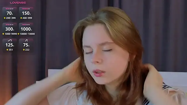 Snapshot of JulietteRain chatting on November 2025 05:20:01 PM JulietteRain online show from November 2025 05:20:01 PM