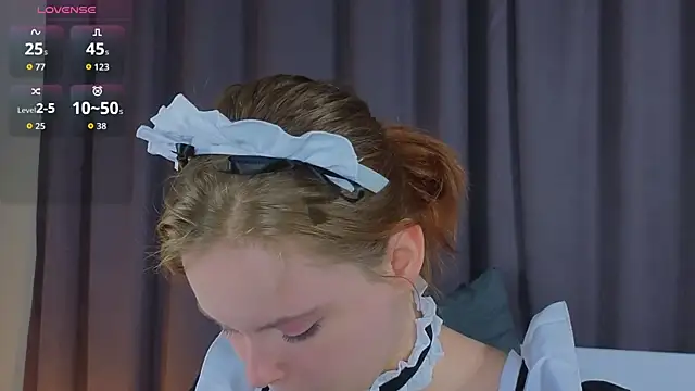 Snapshot of JulietteRain chatting on November 2025 05:35:01 PM JulietteRain online show from November 2025 05:35:01 PM