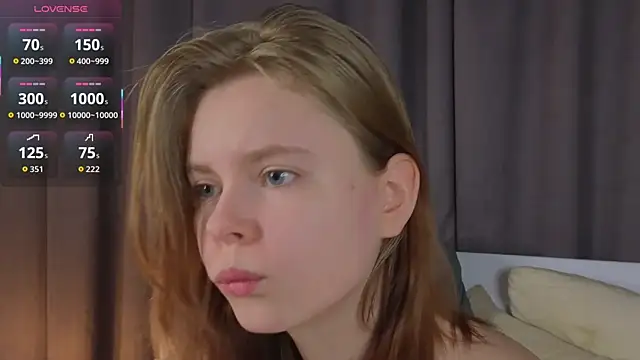 Snapshot of JulietteRain chatting on November 2025 05:26:01 PM JulietteRain online show from November 2025 05:26:01 PM