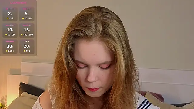 Snapshot of JulietteRain chatting on March 2026 06:02:02 PM JulietteRain online show from March 2026 06:02:02 PM