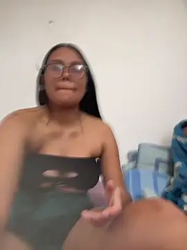 burbuja02 online show from March 2026 04:24:01 PM