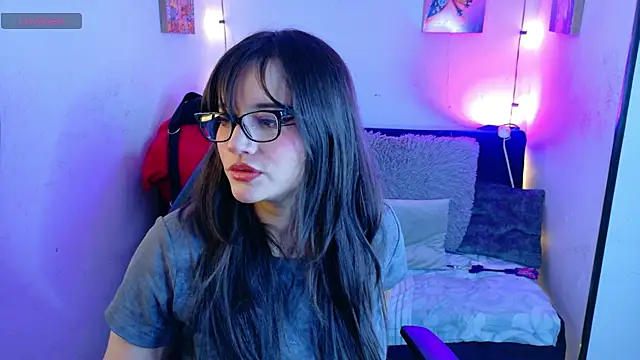 MiaVelvetDoll online show from October 2025 01:19:01 PM