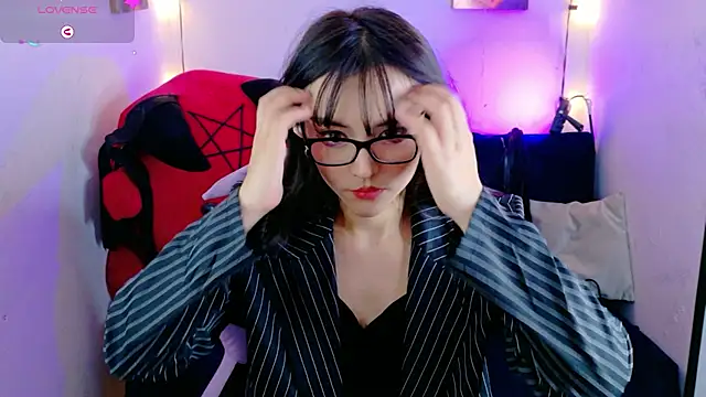 MiaVelvetDoll online show from November 2025 01:44:02 PM