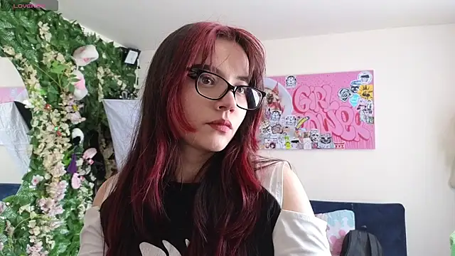 Snapshot of MiaVelvetDoll chatting on March 2026 02:55:01 PM MiaVelvetDoll online show from March 2026 02:55:01 PM