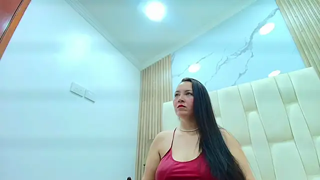 Snapshot of CharlotteSchmidtt chatting on April 2026 11:38:01 AM CharlotteSchmidtt online show from April 2026 11:38:01 AM