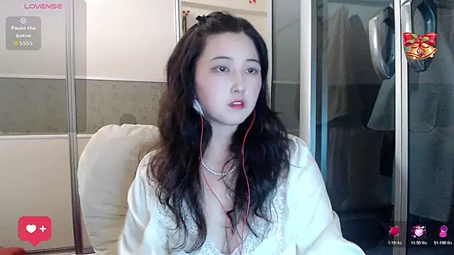 Snapshot of xx9938 chatting on October 2025 01:23:04 PM xx9938 online show from October 2025 01:23:04 PM