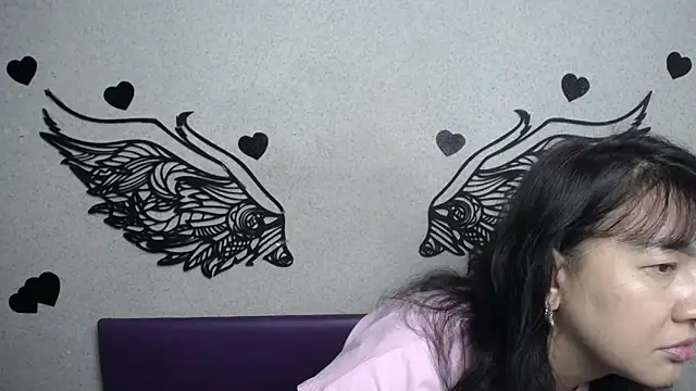 SelenaFly online show from September 2025 05:07:01 AM