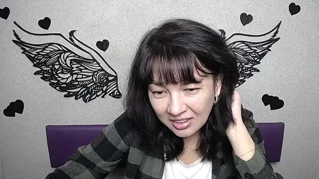 SelenaFly online show from September 2025 05:09:01 AM