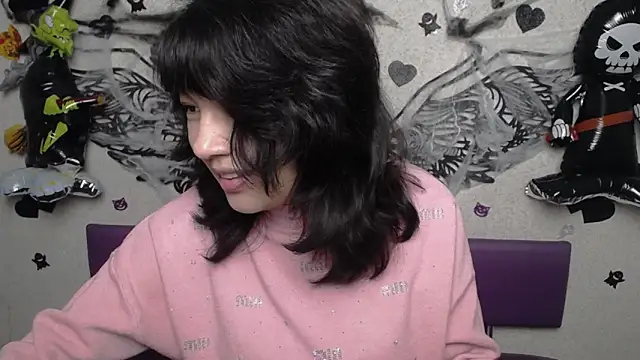 SelenaFly online show from October 2025 06:04:01 AM