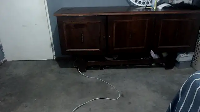 Snapshot of SEXYHUGEASS21 chatting on October 2025 04:35:01 AM SEXYHUGEASS21 online show from October 2025 04:35:01 AM