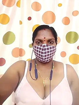 Snapshot of Tamil_Abinaya chatting on May 2026 02:08:02 AM Tamil Abinaya online show from May 2026 02:08:02 AM