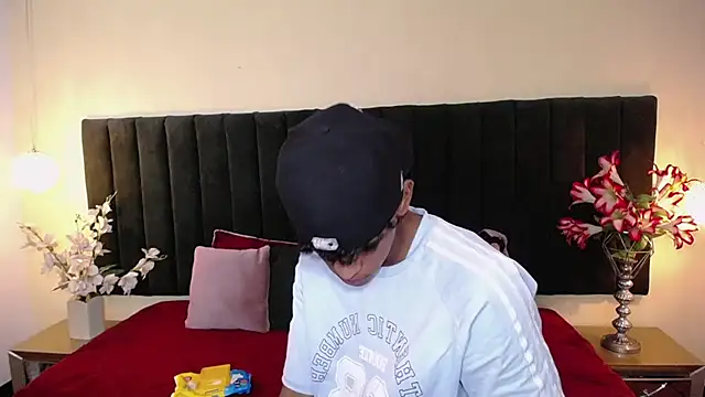 jhos padill online show from November 2025 01:21:02 PM