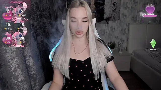 KiraKrox online show from September 2025 08:43:01 PM