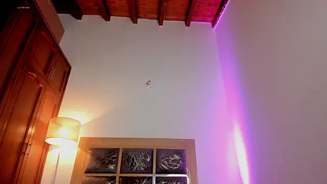 Snapshot of valentina_king18 chatting on March 2026 03:01:02 AM valentina king18 online show from March 2026 03:01:02 AM