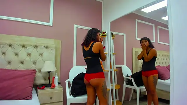 merlyaluna online show from September 2025 11:15:01 PM