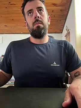 Snapshot of elpeaciente chatting on October 2025 05:50:02 PM elpeaciente online show from October 2025 05:50:02 PM