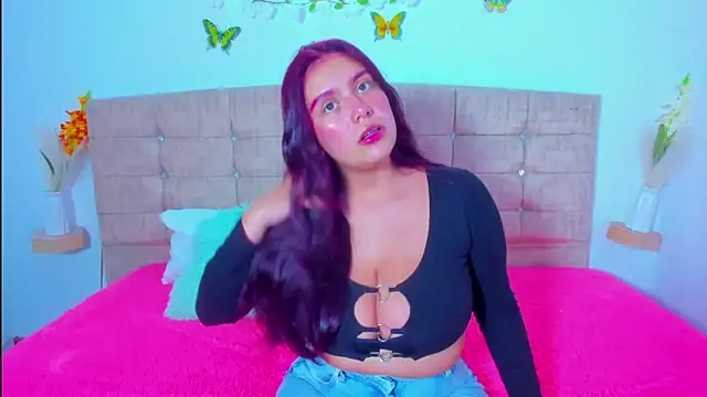 Snapshot of Electra__moon chatting on March 2026 02:37:01 AM Electra moon online show from March 2026 02:37:01 AM