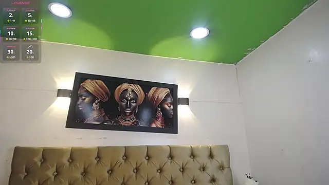 tiiny emilly online show from October 2025 08:20:02 PM