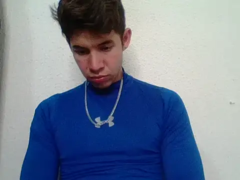 Snapshot of Maxtaylor18 chatting on October 2025 04:13:02 AM Maxtaylor18 online show from October 2025 04:13:02 AM