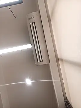 Snapshot of VJ17 chatting on September 2025 05:40:01 AM VJ17 online show from September 2025 05:40:01 AM