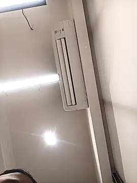 Snapshot of VJ17 chatting on September 2025 05:17:02 AM VJ17 online show from September 2025 05:17:02 AM