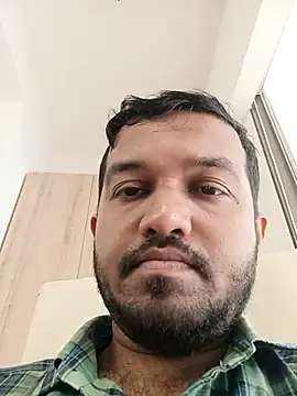 Snapshot of VJ17 chatting on October 2025 05:48:02 AM VJ17 online show from October 2025 05:48:02 AM