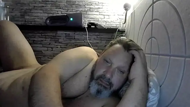 BigMan738xh online show from May 2026 10:27:01 PM
