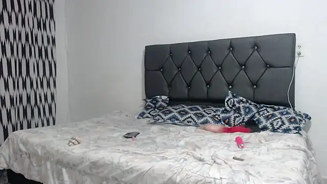 Snapshot of Angeliicaxx chatting on October 2025 01:03:01 AM Angeliicaxx online show from October 2025 01:03:01 AM