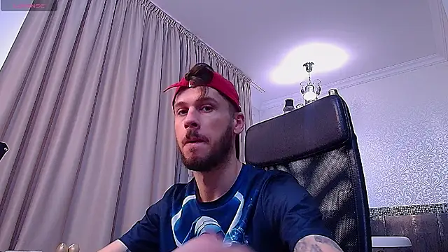 Snapshot of JonahShaw chatting on September 2025 05:07:02 AM JonahShaw online show from September 2025 05:07:02 AM