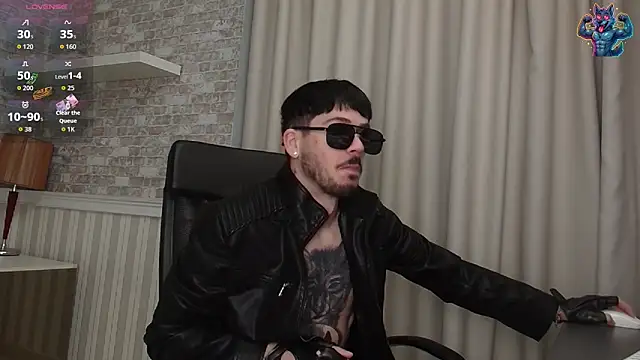 Snapshot of JonahShaw chatting on October 2025 04:12:02 AM JonahShaw online show from October 2025 04:12:02 AM