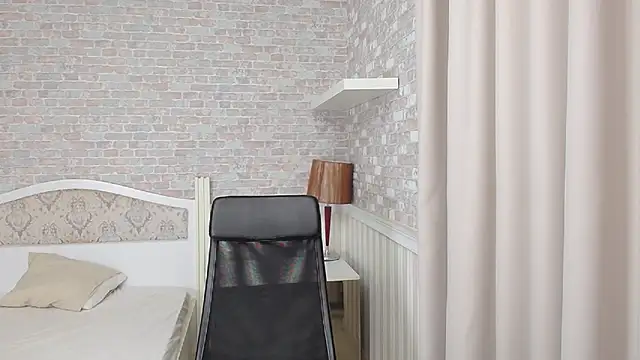 Snapshot of JonahShaw chatting on October 2025 04:20:01 AM JonahShaw online show from October 2025 04:20:01 AM