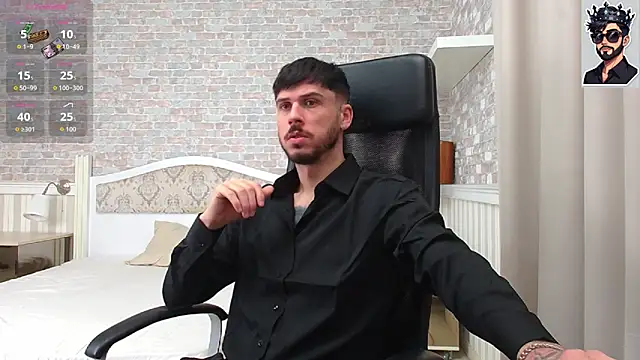 Snapshot of JonahShaw chatting on October 2025 05:22:01 AM JonahShaw online show from October 2025 05:22:01 AM