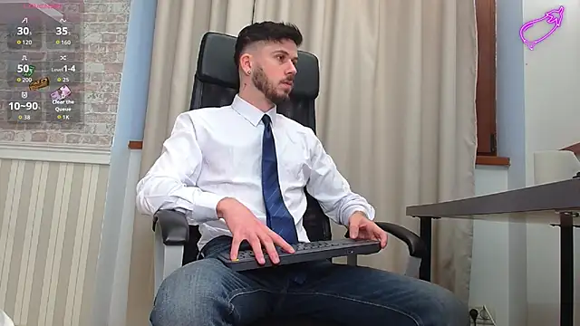 Snapshot of JonahShaw chatting on November 2025 05:17:01 AM JonahShaw online show from November 2025 05:17:01 AM