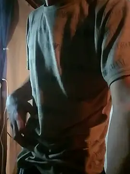 Snapshot of LUISSLEONN0958 chatting on November 2025 08:25:01 AM LUISSLEONN0958 online show from November 2025 08:25:01 AM