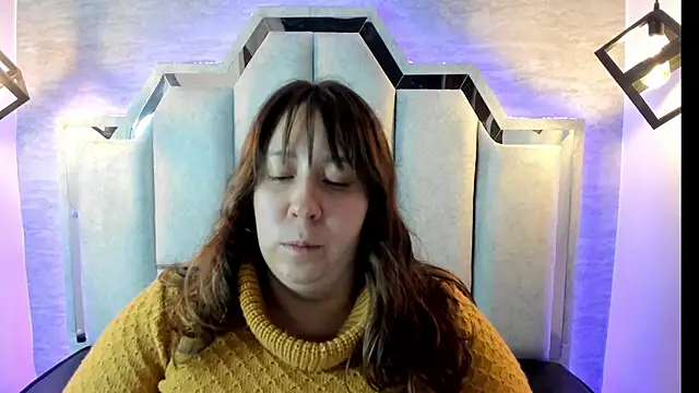  Emily rosee  online show from October 2025 11:14:02 AM