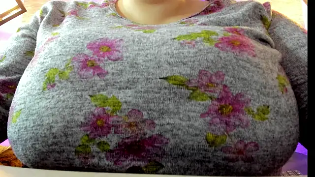  Emily rosee  online show from October 2025 11:23:02 AM