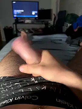 Snapshot of Ggowlad01 chatting on October 2025 10:50:01 PM Ggowlad01 online show from October 2025 10:50:01 PM