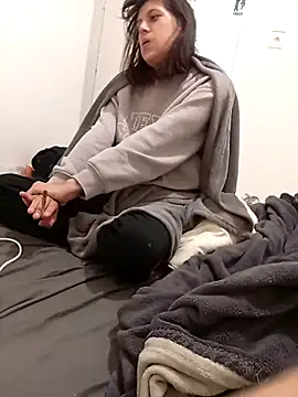 Couplefrsex online show from October 2025 01:54:01 PM