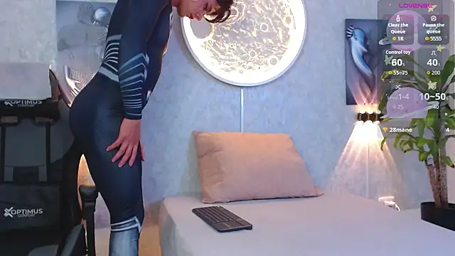 Snapshot of Andy_colombia chatting on November 2025 08:03:02 AM Andy colombia online show from November 2025 08:03:02 AM