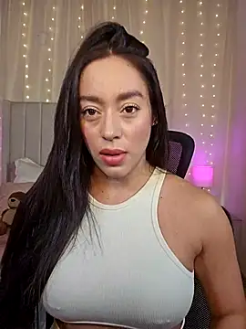 AriadnaTaylor online show from May 2026 04:59:02 PM