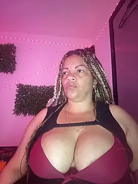 Eva Luxei online show from December 2025 08:18:01 AM