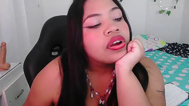 Snapshot of Juicy_elenxx chatting on July 2026 11:23:02 PM Juicy elenxx online show from July 2026 11:23:02 PM